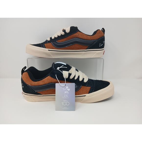 Vans x Disney 100th Scar Knu Skool Skate Shoe Men 11 Women 12.5 Sneakers 721356